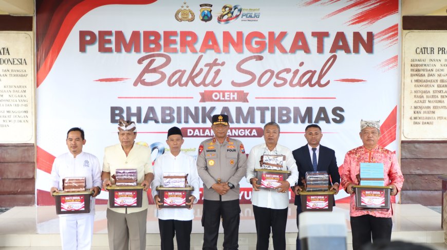 Polda Jatim Tebarkan Semangat Kerukunan Lewat Pembagian 2.055 Kitab Suci